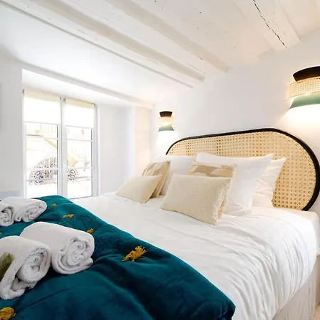 Luxury In - Musee Du Louvre * Paris