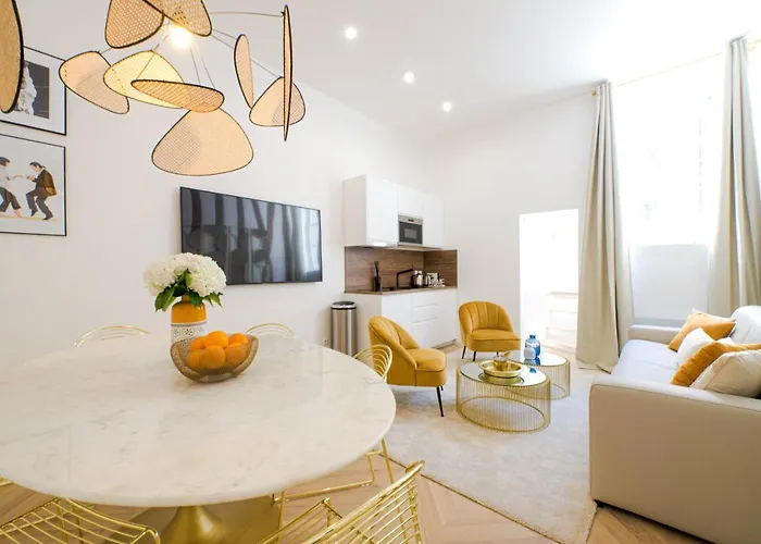 Апартаменты Luxury In - Musee Du Louvre