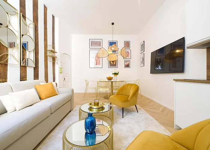 Апартаменты Luxury In - Musee Du Louvre